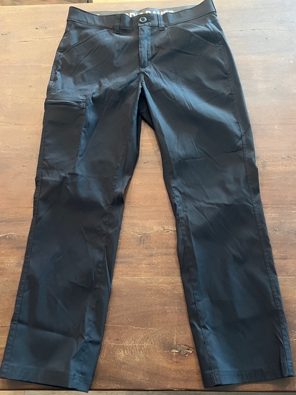 Eddie Bauer Ranier Tech Black Cargo Pants